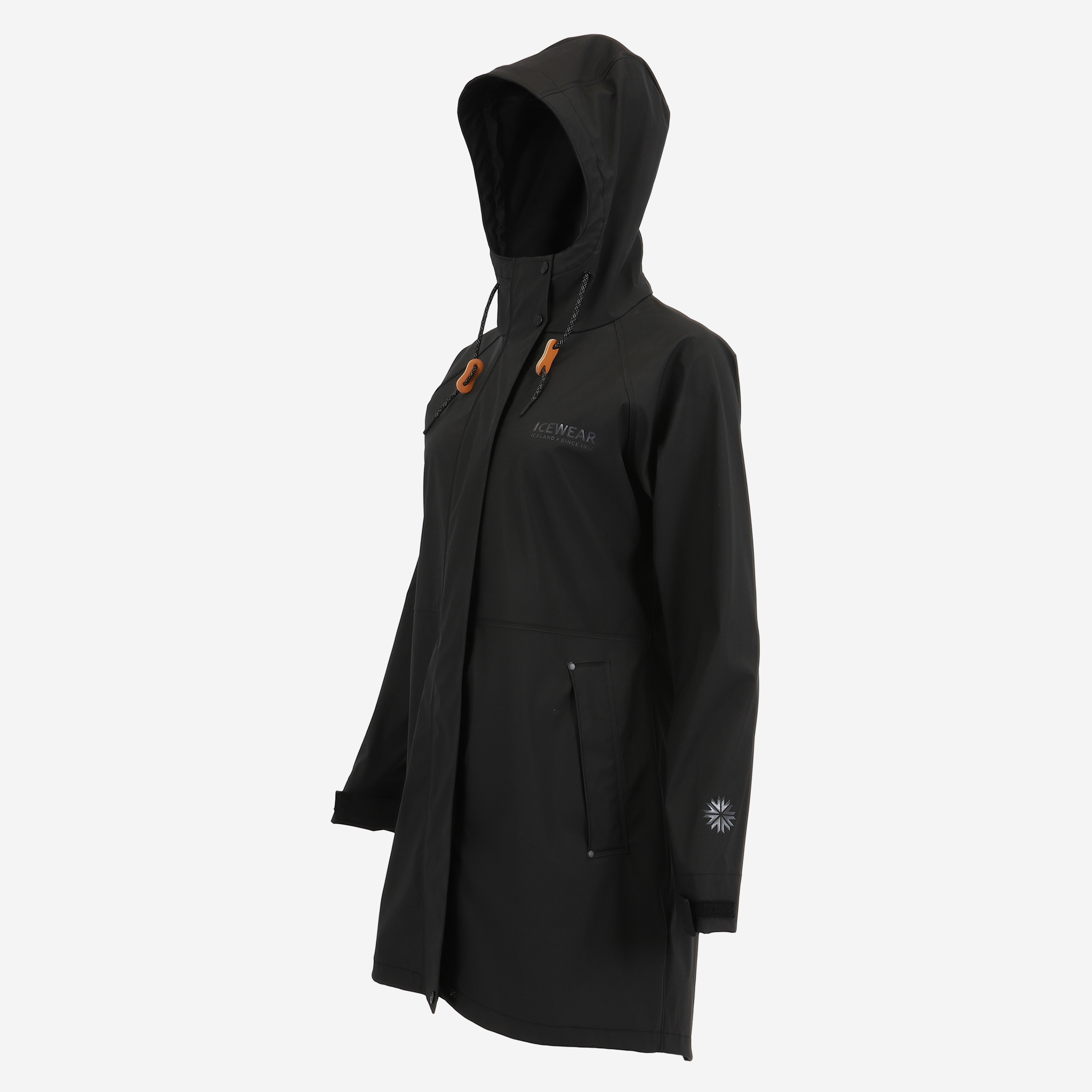 dogg-black-raincoat-women-iceland-rainjacket_105_1.jpeg